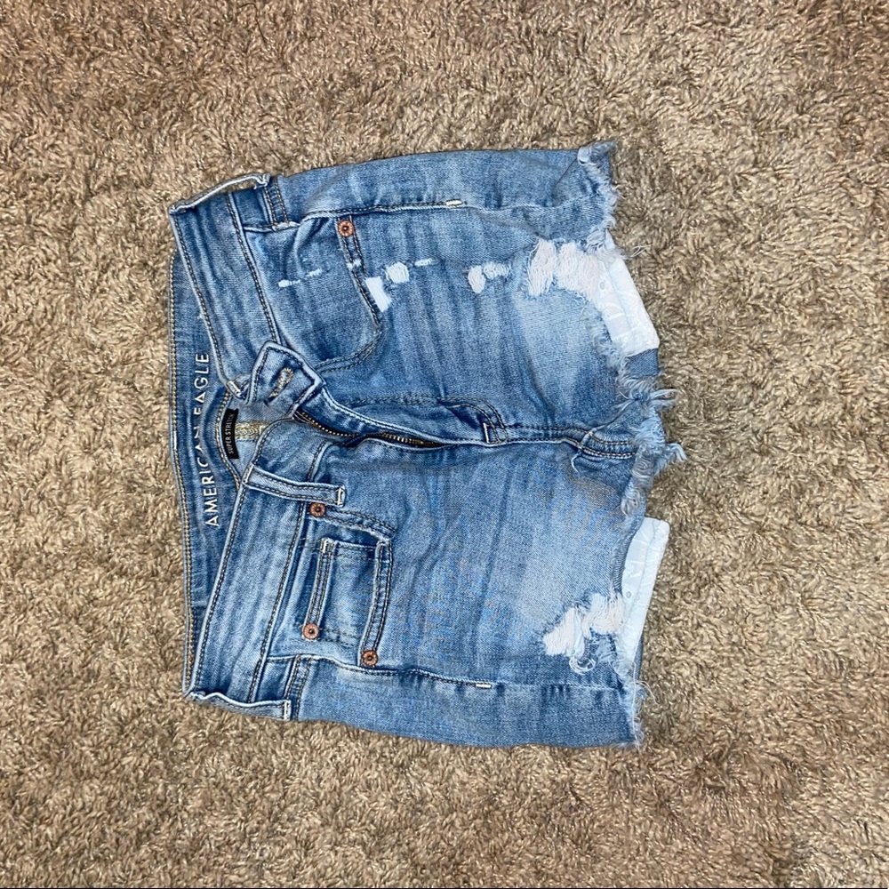 American eagle jean shorts size 2 light wash